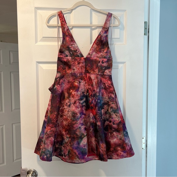 NWT Marchesa Notte V Neck Pleated Cocktail Dress w/ Appliqués PROM DRESS - Picture 4 of 6